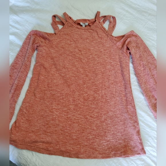 White Birch Open Shoulder top Size Large New no tags - Picture 1 of 7